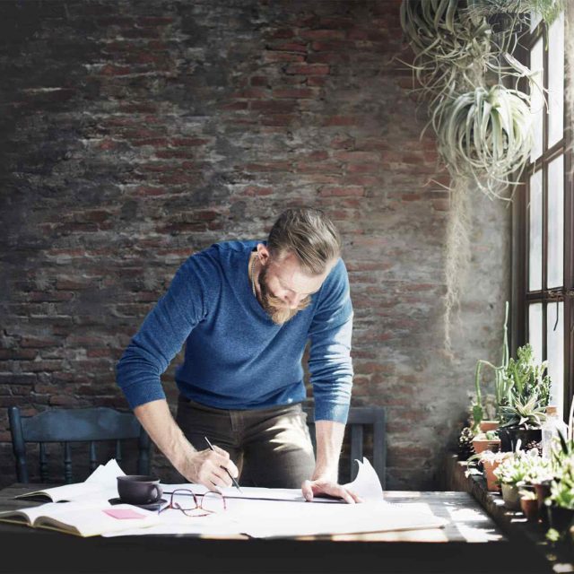 https://3designinteriors.com/wp-content/uploads/2017/05/image-team-member-01-640x640.jpg